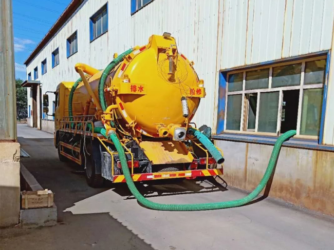 金寨清理化粪池